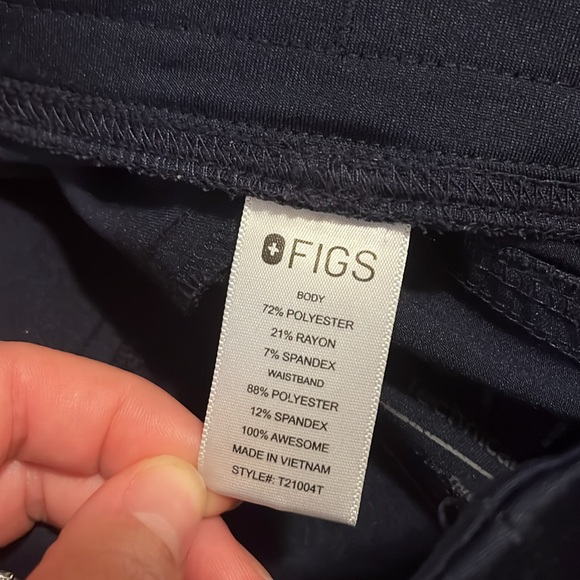 Figs Kade Cargo Scrub Trousers™ Small Tall Navy Blue - Picture 2 of 6